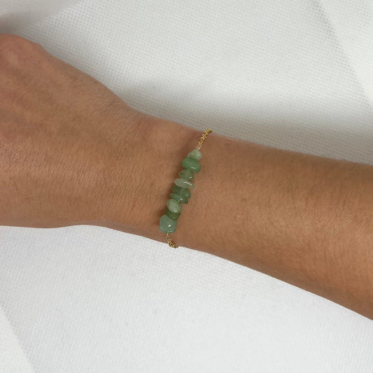 Bracelet chaîne dorée & perles semi-précieuses chips aventurine vert "Jasmine"