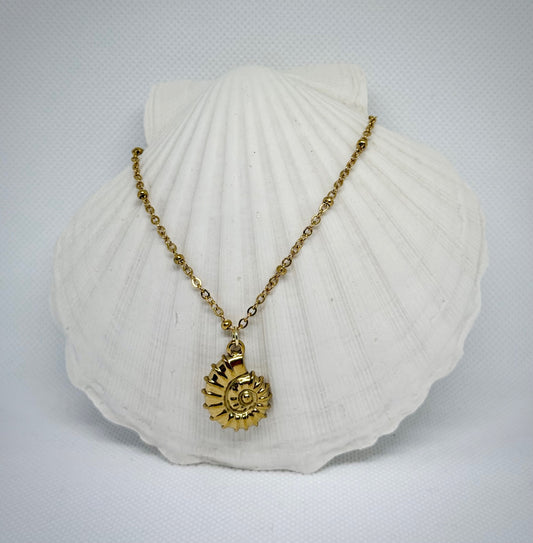 Collier "Summer" chaîne dorée, pendentif variation en acier inoxydable