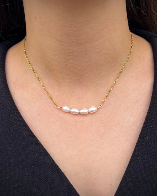 Collier chaîne dorée & perles d'eau douce "Bérénice"