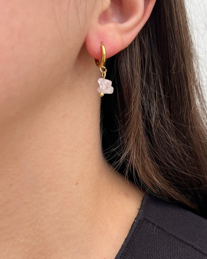 Boucles d'oreilles créoles & perles semi-précieuses quartz rose "Louna"