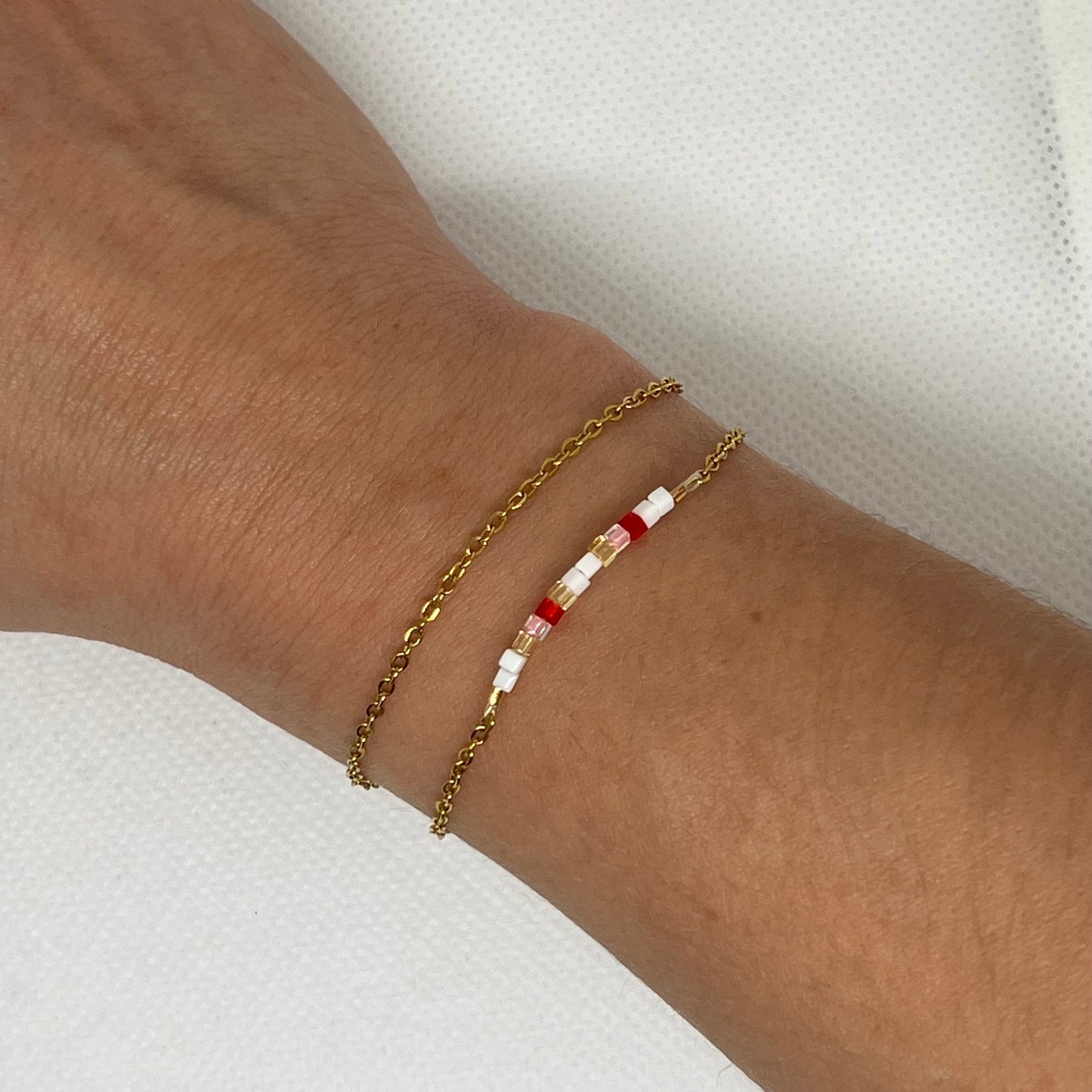 Bracelet "Mia" - Chaîne dorée double & perles de verre