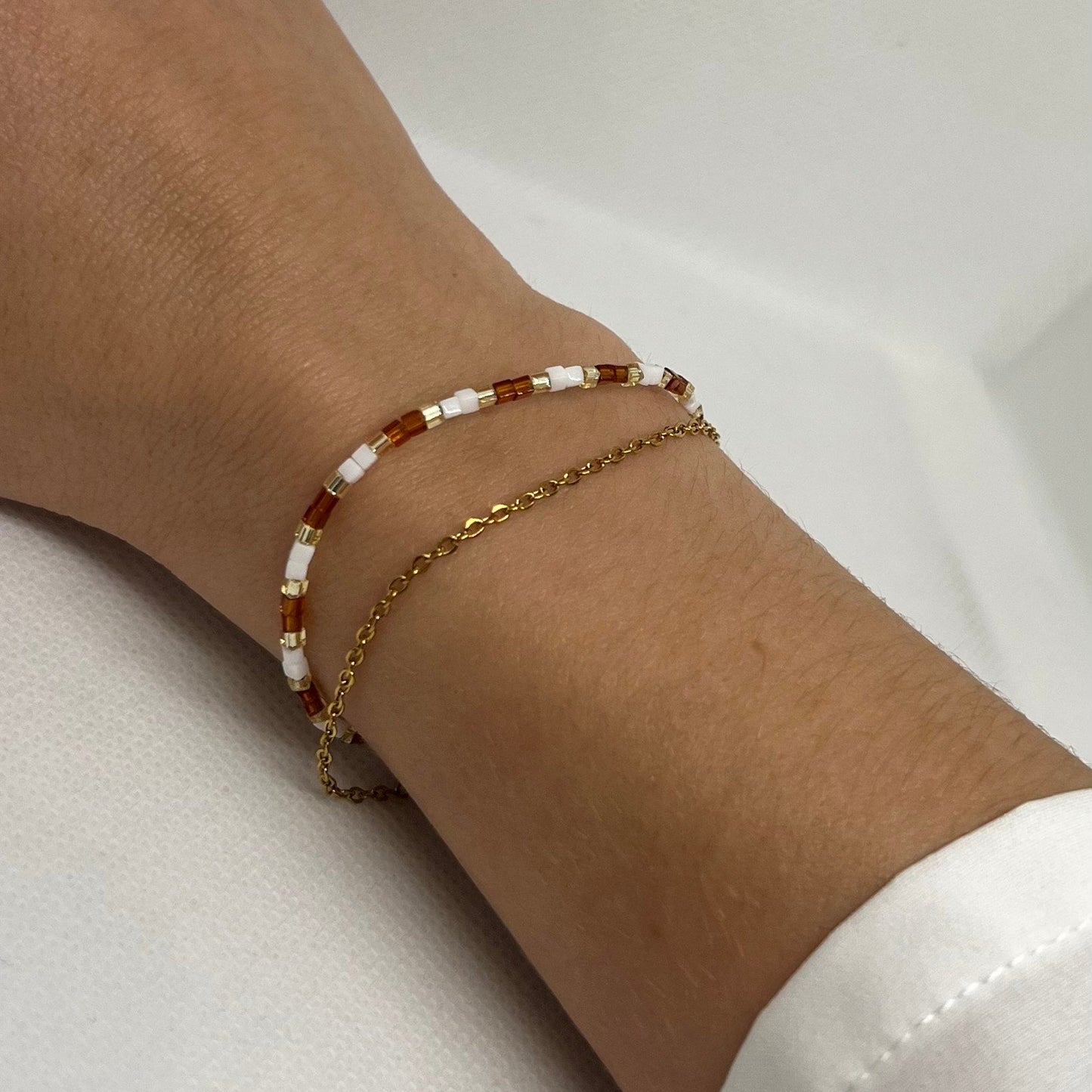 Bracelet "Emma" - Double chaîne dorée & perles de verre