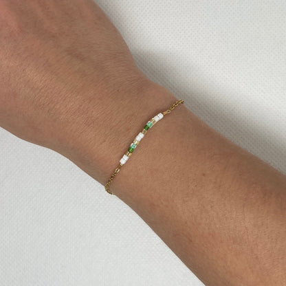 Bracelet "Clarisse"- Chaîne dorée & perles de verre