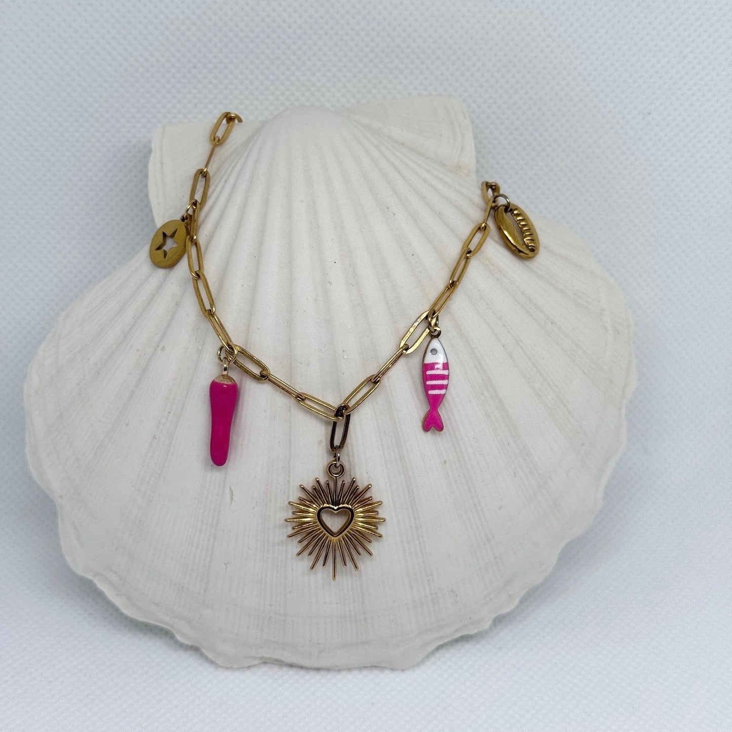 Collier "Alissia" breloques charms, chaîne maille dorée en acier inoxydable