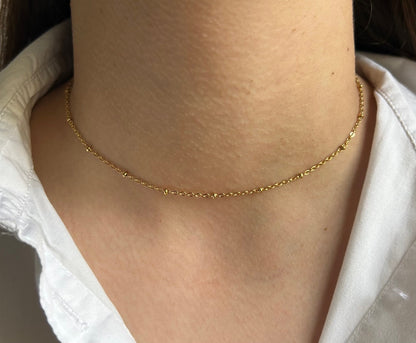 Collier "Sylvie" perles dorée et chaîne dorée en acier inoxydable