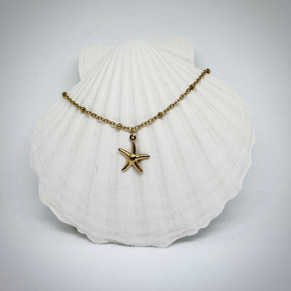 Collier "Summer" chaîne dorée, pendentif variation en acier inoxydable